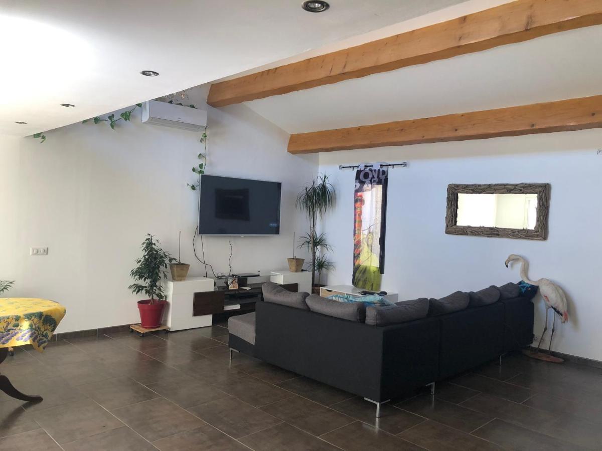 Maison De Village Avec Patio Bessan Экстерьер фото